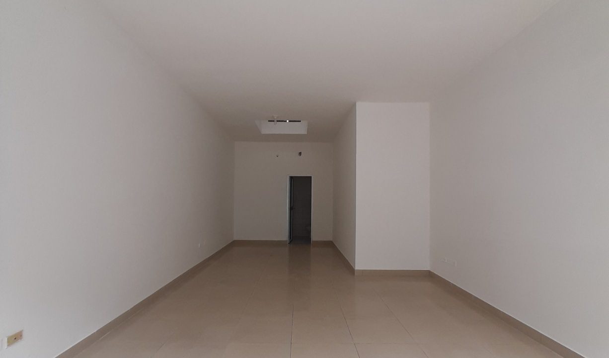 000617F6.jpg