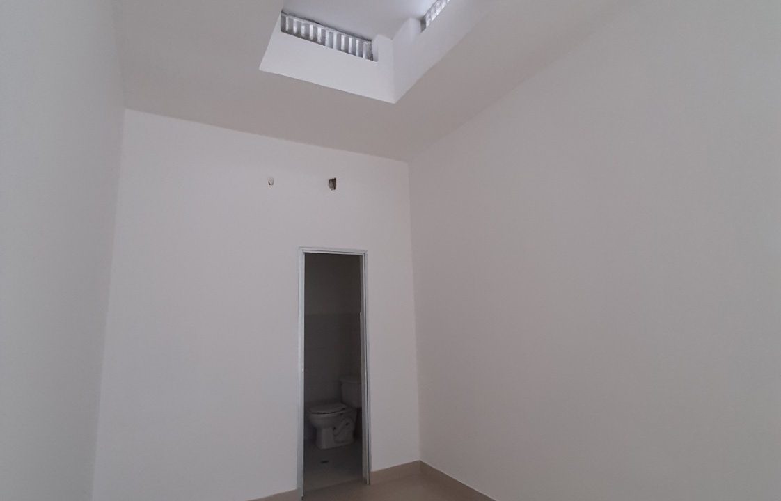000617F8.jpg