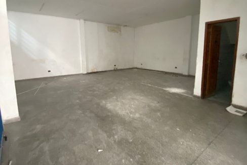 3819F9.jpg