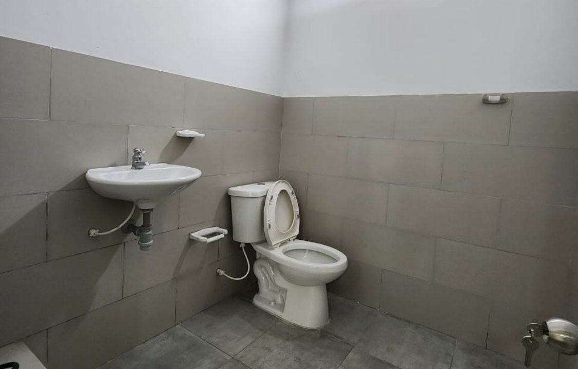 3847F10.jpg