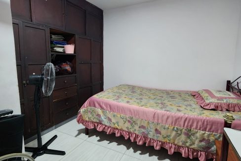 V3955F8.jpg