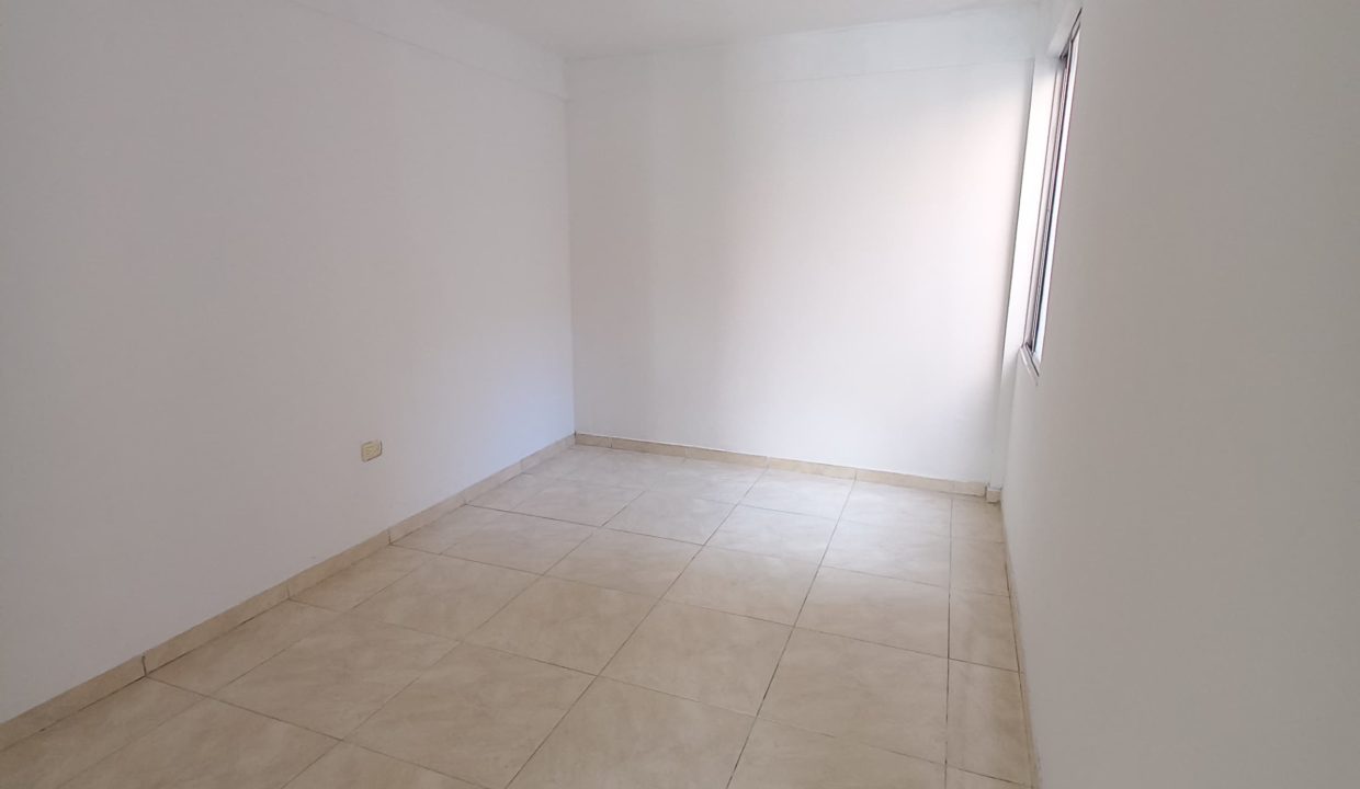 3994F5.jpg