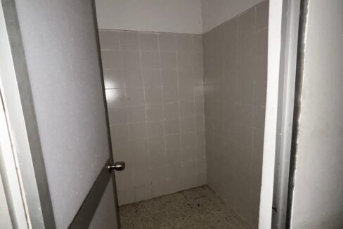 4015F8.jpg