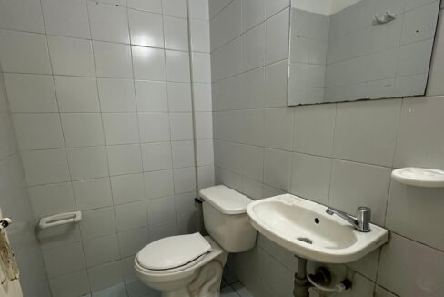 000978F2.jpg