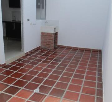 3077F7.jpg