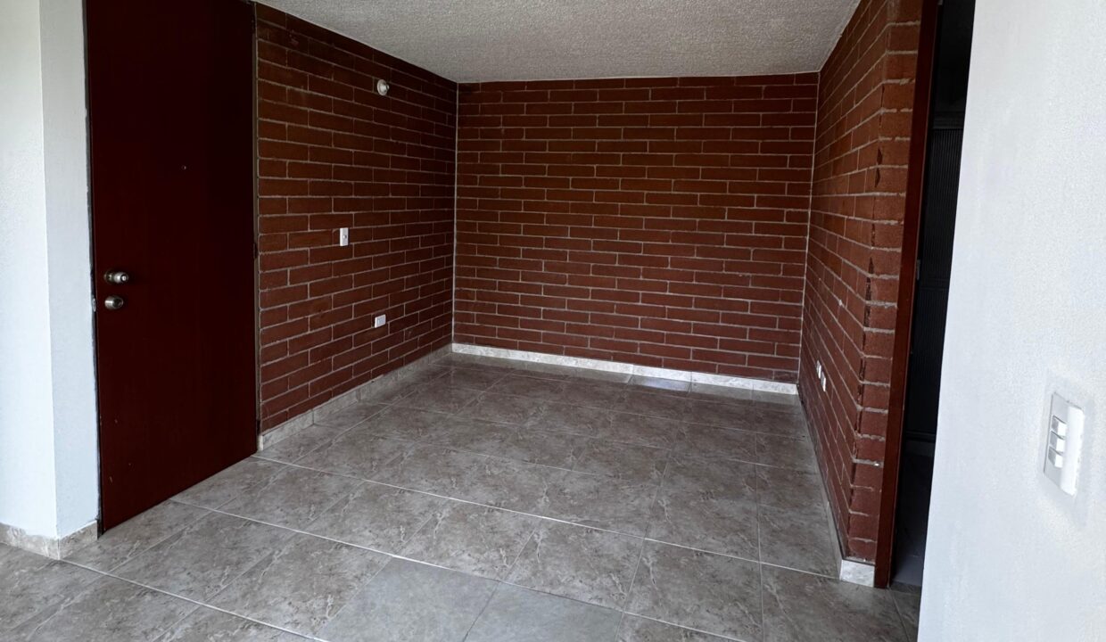 4087.jpg