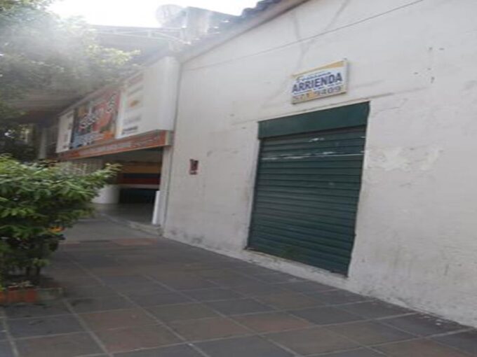 LLANO-LOCAL-Código 001982