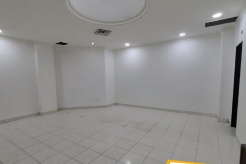 000025F4.jpg