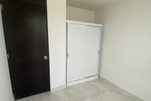 3891F6.jpg